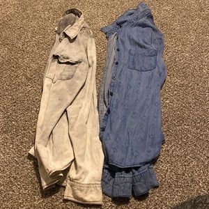 Maurice’s. Womens. Button ups.